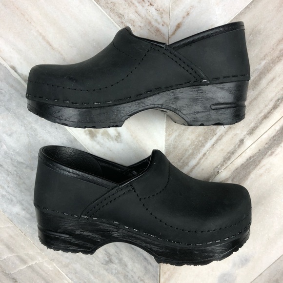 children's dansko clogs